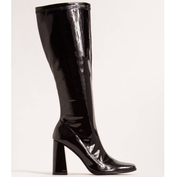 πππ¨π© πππ― 9π€Downtown Muse Patent Boot - BLACK PATENT - Picture 6 of 12